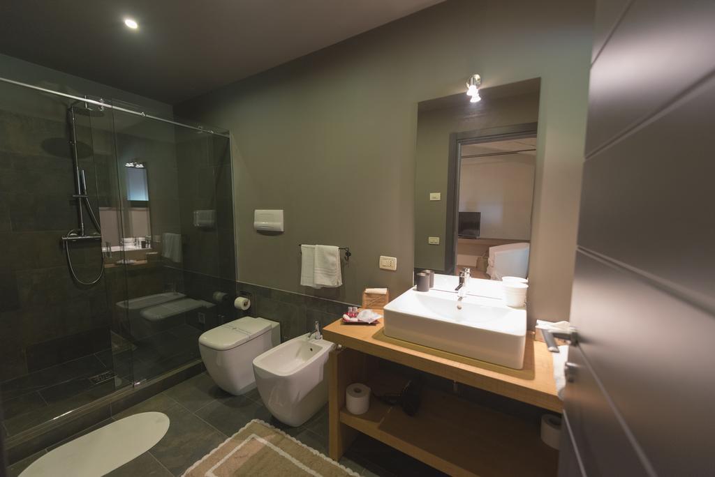 Agriturismo Locanda Del Pesco Collebeato Værelse billede